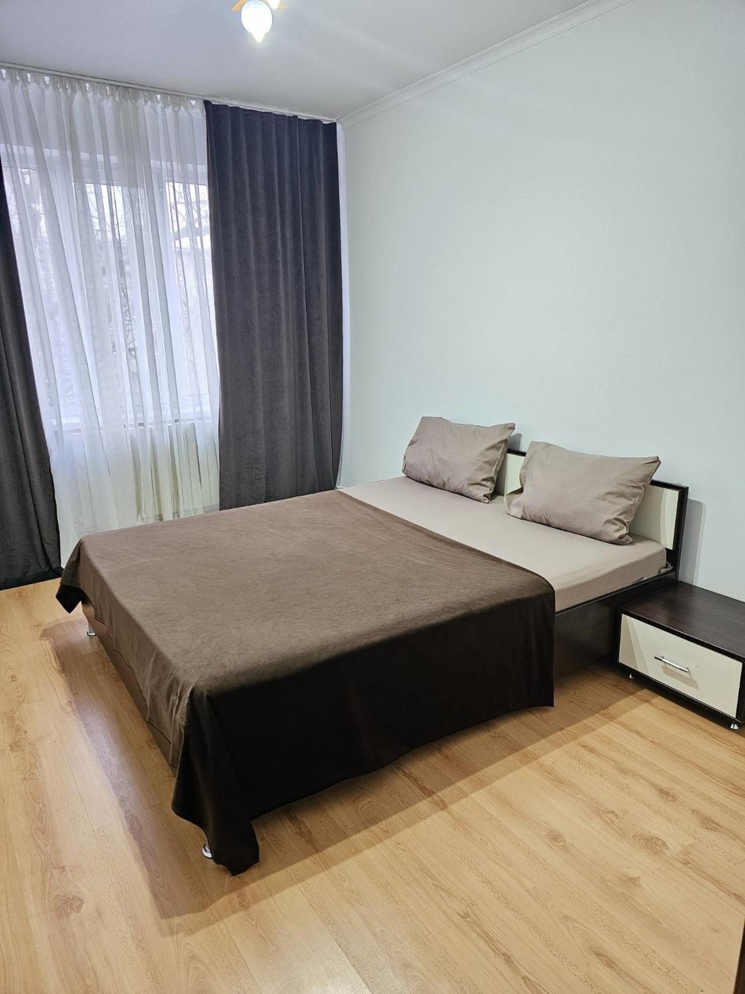 Apartament 2 Bedrooms, Botanica تشيسيناو المظهر الخارجي الصورة
