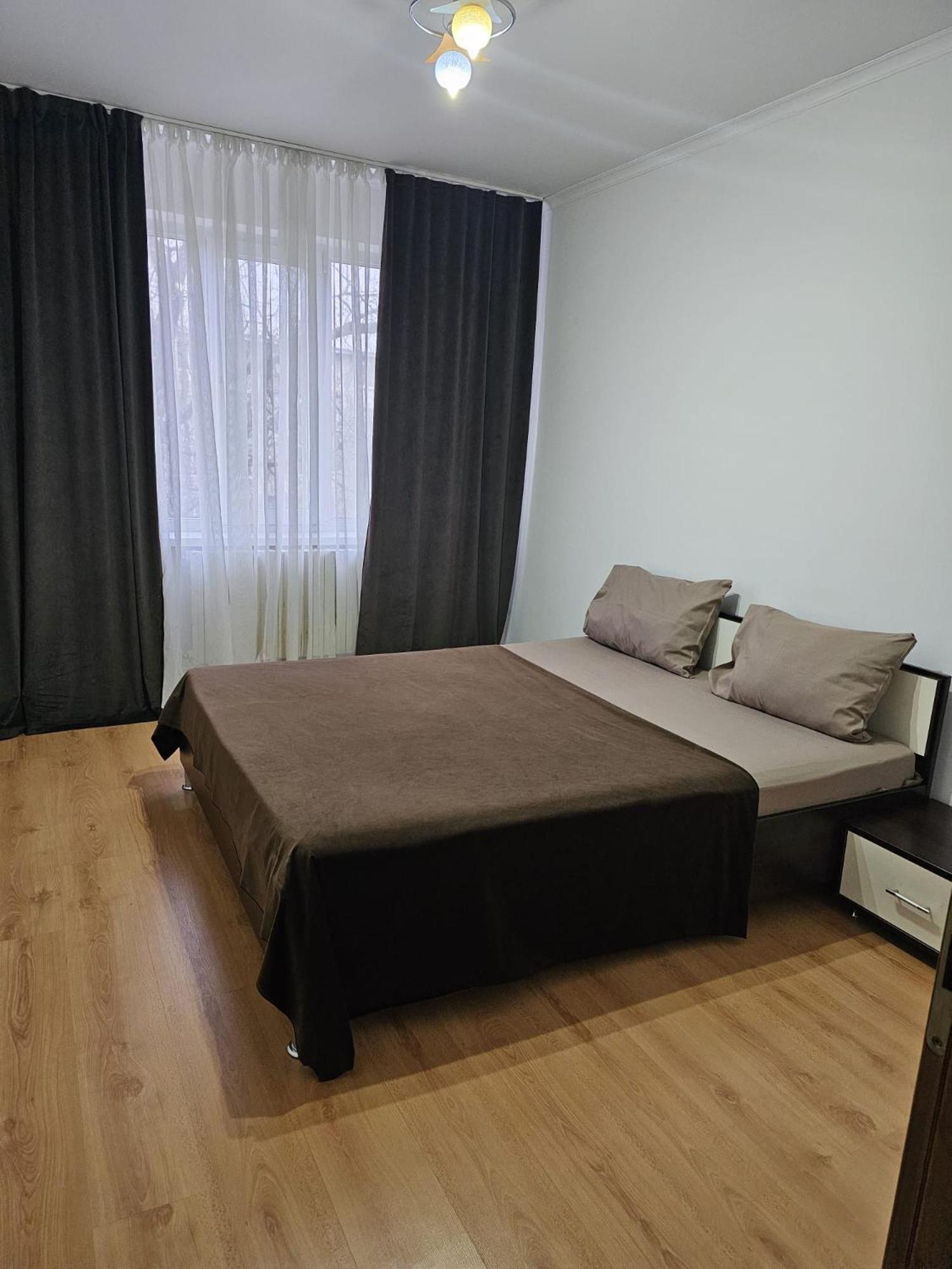 Apartament 2 Bedrooms, Botanica تشيسيناو المظهر الخارجي الصورة